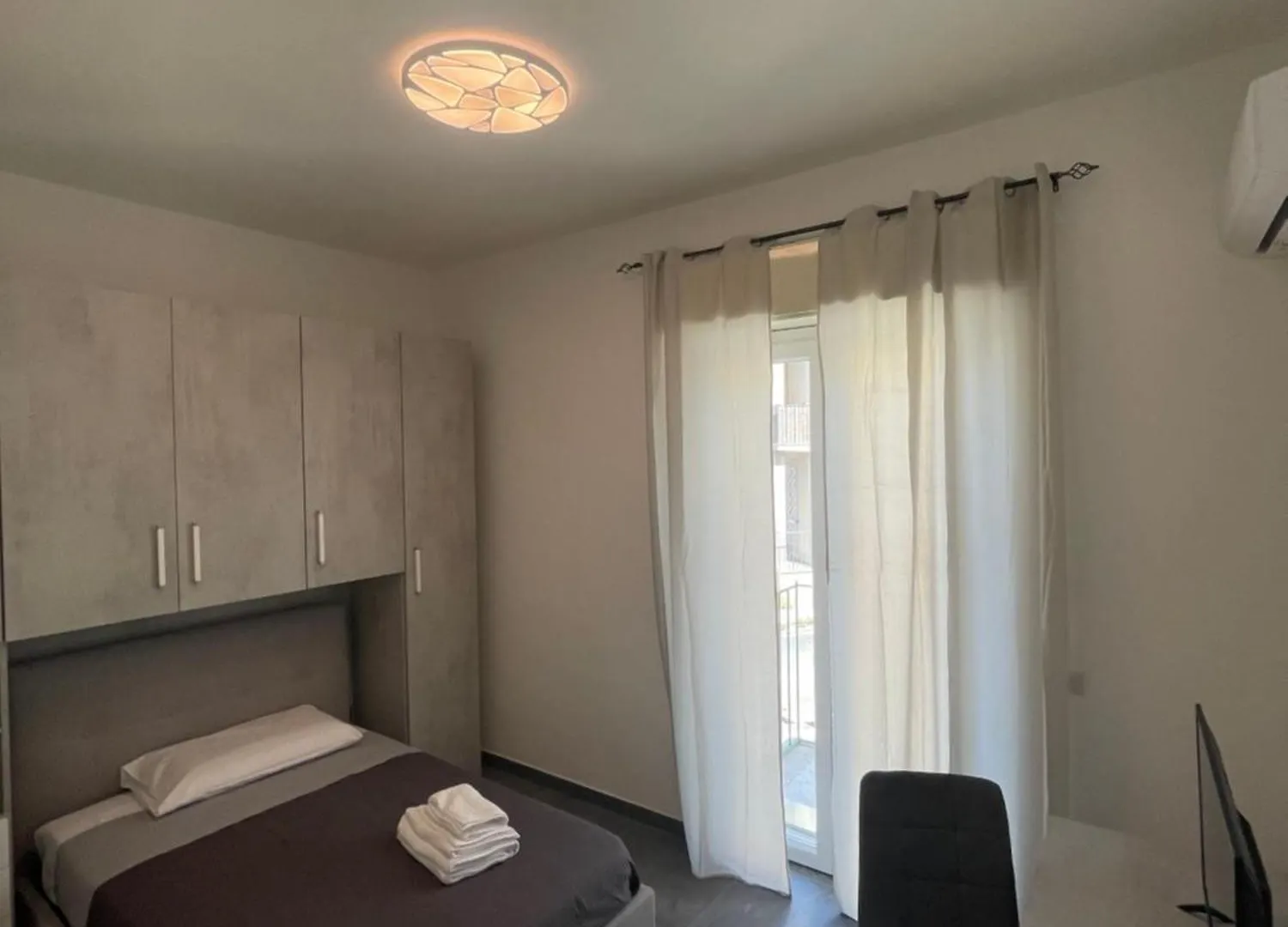 Leos Rooms Caltanissetta Guest house